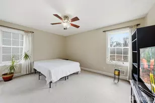320 Hazelwood Pl, Piscataway Township, NJ 08854 - Photo 29