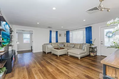 704 Huff Avenue, Manville, NJ 08835 - Photo 5