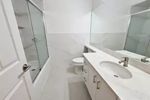 35 Thompson Ave, Fords, NJ 08863 - Photo 13