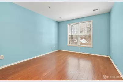 375 Saint Andrews Place, Manalapan Township, NJ 07726 - Photo 17