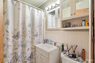 81 Larch Street, Port Reading, NJ 07064 - Photo 11