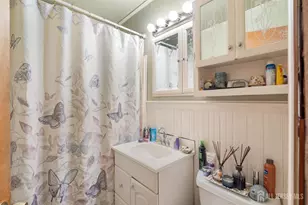 81 Larch St, Port Reading, NJ 07064 - Photo 11