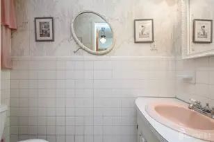 69 Stanford Ave, Colonia, NJ 07067 - Photo 15