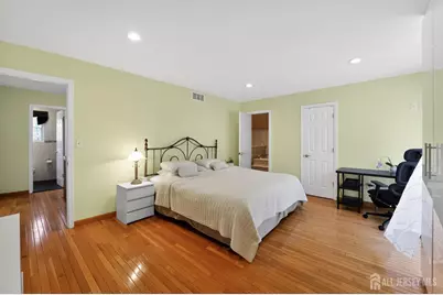 17 Willow Drive, Old Bridge Township, NJ 08857 - Photo 15