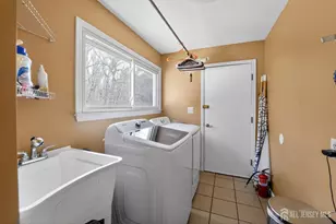 17 Willow Dr, Old Bridge Township, NJ 08857 - Photo 33