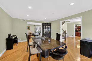 17 Willow Dr, Old Bridge Township, NJ 08857 - Photo 5