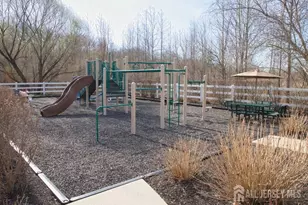 109 Fontaine Ct, Monroe Township, NJ 08831 - Photo 33