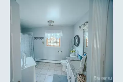 130 Loretta Street, Woodbridge Township, NJ 08861 - Photo 13