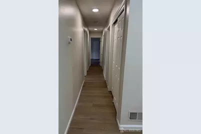 32 Columbus Drive, Franklin Township, NJ 08823 - Photo 13