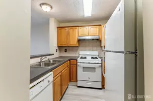 210 Edpas Rd, New Brunswick, NJ 08901 - Photo 9