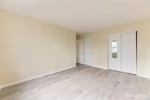 210 Edpas Rd, New Brunswick, NJ 08901 - Photo 15