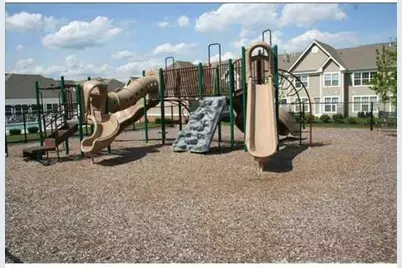 2121 Edward Stec Boulevard, Edison, NJ 08837 - Photo 15