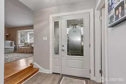 13 Ellingham Avenue, Monroe Township, NJ 08831 - Photo 3