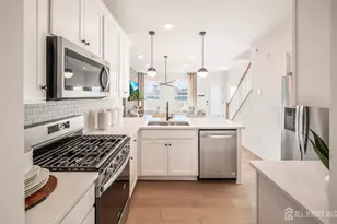 917 E District Blvd, East Brunswick Township, NJ 08816 - Photo 5