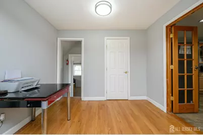 160 Carteret Avenue, Carteret, NJ 07008 - Photo 9