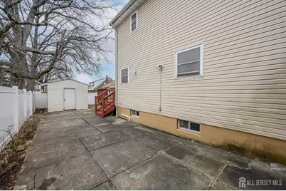 160 Carteret Avenue, Carteret, NJ 07008 - Photo 29