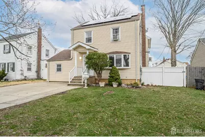 160 Carteret Avenue, Carteret, NJ 07008 - Photo 31