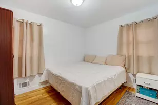 17 Thelma Ct, Colonia, NJ 07067 - Photo 15