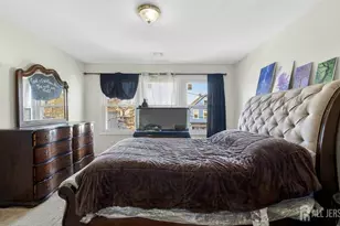 532 Hartford St, Perth Amboy, NJ 08861 - Photo 13