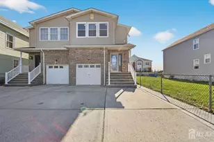 532 Hartford St, Perth Amboy, NJ 08861 - Photo 1