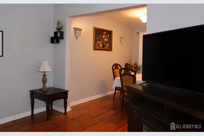 556 Compton Avenue, Perth Amboy, NJ 08861 - Photo 7