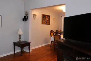 556 Compton Ave, Perth Amboy, NJ 08861 - Photo 7