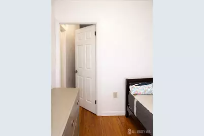 556 Compton Avenue, Perth Amboy, NJ 08861 - Photo 25
