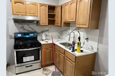 158 Terrace Avenue, Jersey City, NJ 07307 - Photo 3