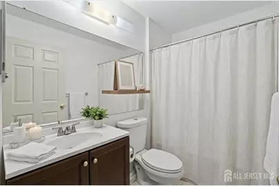 107 Rachel Court, Franklin Township, NJ 08823 - Photo 5
