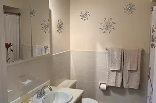 648 Cricket Ln, Woodbridge Township, NJ 07095 - Photo 7