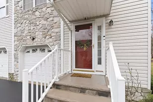 17 Edith Dr, Franklin Township, NJ 08873 - Photo 3