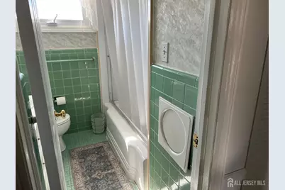 24 Hillsdale Road, East Brunswick Township, NJ 08816 - Photo 11