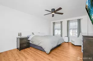 21 Karwatt Ct, Sayreville, NJ 08872 - Photo 19