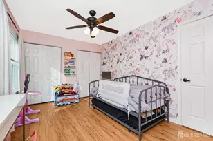 21 Karwatt Ct, Sayreville, NJ 08872 - Photo 25