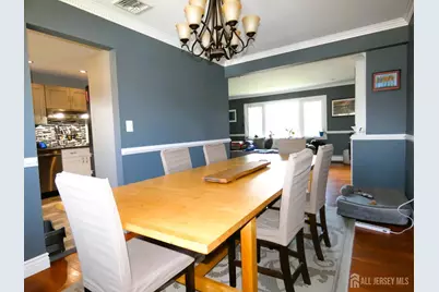 10 Falcon Drive, Edison, NJ 08820 - Photo 7