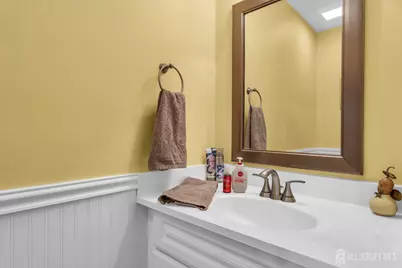 29 Holly Park Drive, South Plainfield, NJ 07080 - Photo 15