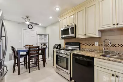 92 Lexington Circle, Old Bridge Township, NJ 07747 - Photo 21