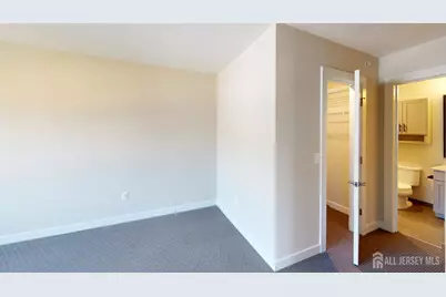 708 Fernandez Court, Sayreville, NJ 08859 - Photo 11