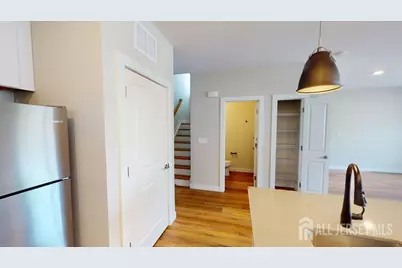 708 Fernandez Court, Sayreville, NJ 08859 - Photo 7