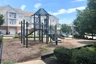 710 Fernandez Ct, Sayreville, NJ 08859 - Photo 21