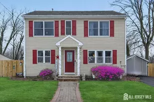 9 Diamond Ct, East Brunswick Township, NJ 08816 - Photo 1