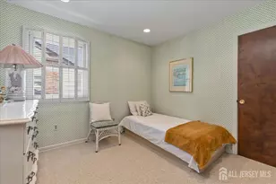 41 Stirling Ct, Metuchen, NJ 08840 - Photo 29