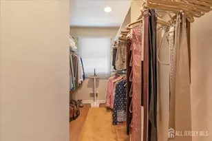 41 Stirling Ct, Metuchen, NJ 08840 - Photo 25