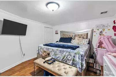 528 High Street, Perth Amboy, NJ 08861 - Photo 17