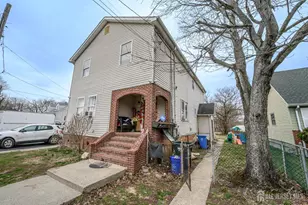 473 Lewis St, Franklin Township, NJ 08873 - Photo 3