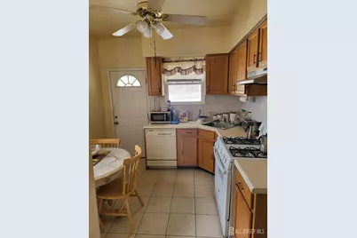 54 State Street, Perth Amboy, NJ 08861 - Photo 9