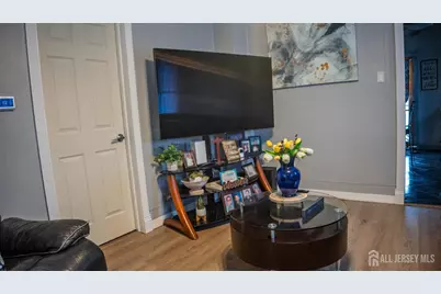 578 Sayre Avenue, Perth Amboy, NJ 08861 - Photo 15