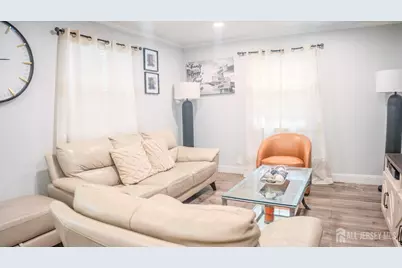 636 Lee Street, Perth Amboy, NJ 08861 - Photo 3