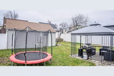 636 Lee Street, Perth Amboy, NJ 08861 - Photo 35