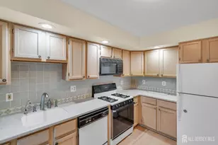 24 Catherine Ct, Old Bridge Township, NJ 08879 - Photo 11